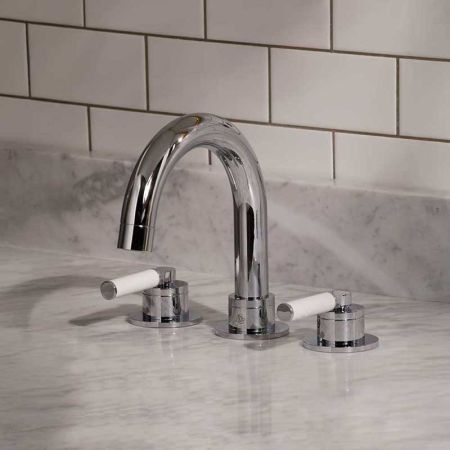 Senska 3-Hole Bath Filler - Deck Mounted - White Lever