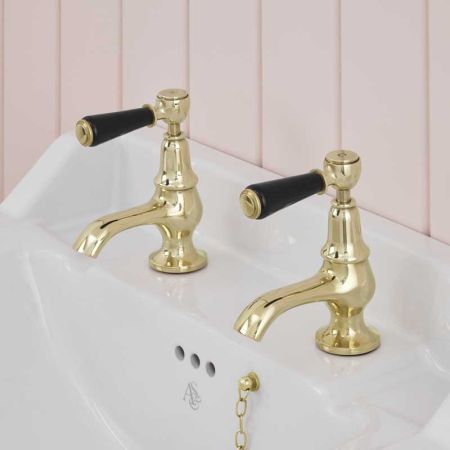 Linton 1/2BSP Basin Pillar Taps Black Lever