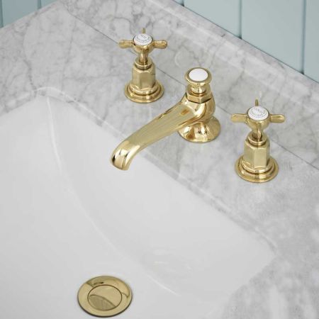 Aysgarth X Top 3 Hole Basin Mixer C/W Pop Up Waste Polished Brass